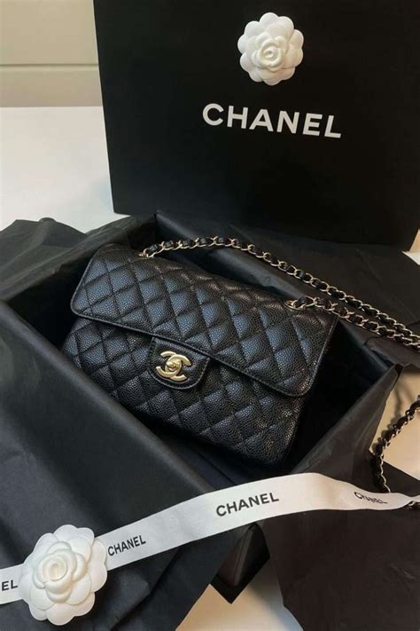 chanel classic flap bag caviar vs lambskin|Lambskin vs Caviar: Chanel Leather Guide .